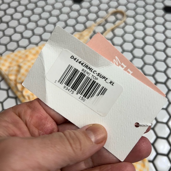 NWT dippin daisys bikini top size XL - Picture 4 of 5